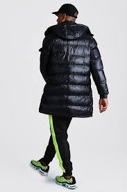 It presents the main trends of the season: Longline High Shine Puffer Jacket Boohooman Uk