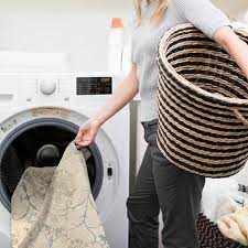 can i wash a rug in the washing machine
