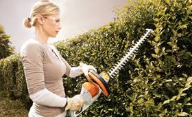 Electric hedge trimmers | STIHL