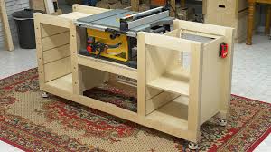 mobile workbench with table saw