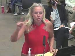 Texas Mom Loses It Over Anal Sex in Book at School Board Meeting