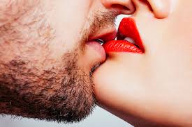 kiss on red lips 1280x853 wallpaper
