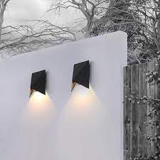 Battery Powered Outdoor Wall Lights
