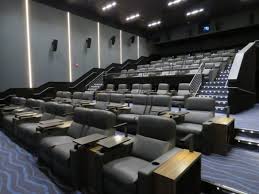 Luxury Movie Theaters In San Diego La Jolla Blue Book Blog