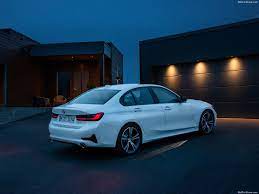 bmw 3 series 2019 pictures
