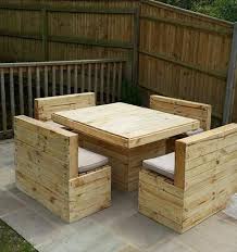 Pallet Table And Chairs Pallet Patio