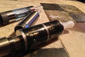 Does it matter what juice i put in my vape? What Oils Can And Can T Be Put In A Vape Pen Thought For Your Penny