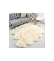 large chagne sheepskin rug to