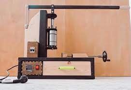 build an injection machine precious