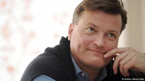 Christian Thielemann is celebrated around the world as a conductor of Richard Wagner&#39;s music. For him, nothing tops conducting at the Bayreuth Festival. - 0,,16115365_303,00