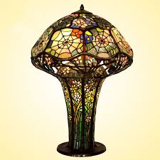 stained glass tiffany table lamp