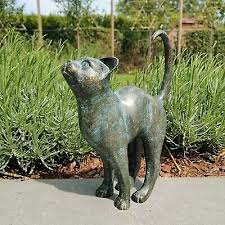Beautiful Cat Statue Garden Decor