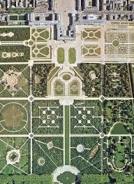 Explore the palace of versailles and its expansive gardens without leaving the security of your own home on a virtual guided tour. The Immense Gardens Of The Palace Of Versailles Paris France Photo Taken By Satellite Amazing Heritage Culture Versailles Versailles Garden Birds Eye