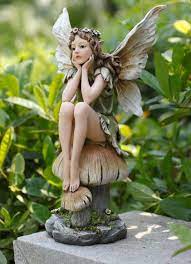 Garden Fairy With Mushroom Solar Garden