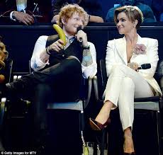 Mtv Ema 2015s Ed Sheeran Leaves Ruby Rose Blushing With X