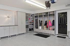 Plus, they are really not that difficult to install yourself as you just have to purchase readymade cabinets and hang them on the walls(not to say that you will also save money by doing so). Garage Organization Klassisch Modern Garage Los Angeles Von Debra Louise Designs Houzz