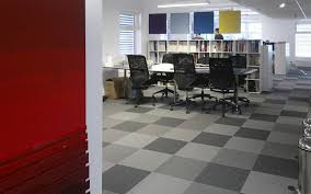 Contract office carpets our office carpets and tiles have been designed to give high performance and wearability. Office Carpets The Complete Guide To Office Carpeting