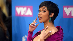 vmas 2018 cardi b unveiled a pixie cut