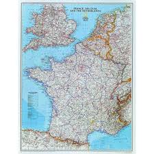 Op onze site kaart frankrijk vindt u interessante informatie over frankrijk zoals de verschillende departementen, tolwegen en handige kaarten zoals wegenkaart en landkaart. National Geographic Map France