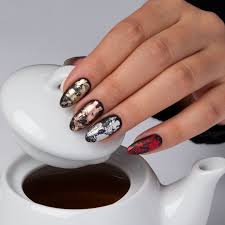 transfer foil nails great way for