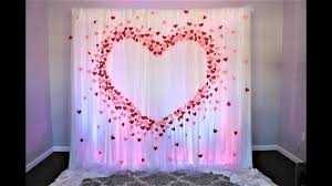 The fringe heart cut napkins are a great way to transform any space into a bright valentine party and they make an awesome backdrop for photos with your favorite loves. Paper Heart Backdrop Diy How To Youtube