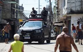 Favelas ocupadas no Rio não registram os maiores índices criminais, indica  estudo - 02/02/2022 - Cotidiano - Folha