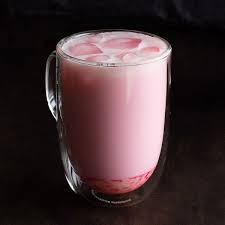Pink Milk (Thai Nom Yen - นมเย็น) | Wandercooks