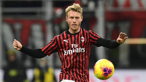 Simon kjær is 32 years old (26/03/1989) and he is 189cm tall. Kjaer Seals His Fate At Milan I Want To Finish My Career Here
