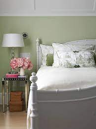 Decorating Your Bedroom In Green