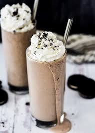 skinny oreo chocolate milkshakes