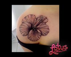 This classic traditional american style tattoo of a hawaiian woman adds culture, flare, and style all on one piece. 13 Beautiful Hawaiian Flower Tattoos Tattoo Me Now