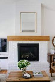 A Fireplace Surround Using Thin Bricks