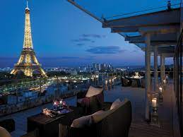 restaurants with view of eiffel tower