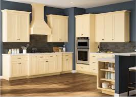 kitchen cabinet color gallery at lowe s