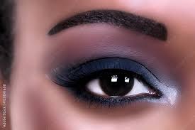 african black woman smokey eye makeup