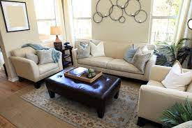 Living Rooms With Ottoman Coffee Tables