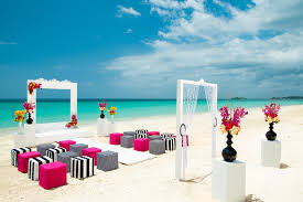 We can customize a small private. Beach Weddings Inspiration Venues Expert Tips Sandals