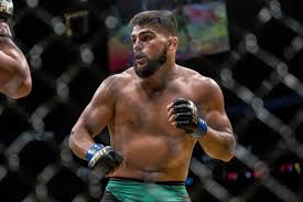 Kelvin gastelum // on a mission for gold // 2019 ufc fight of the year// winner of the ultimate fighter 17 about kelvin an american professional mixed martial artist. Kelvin Gastelum Receives Six Month Suspension For Missing Ufc 205 Weigh Ins