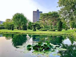See reviews, photos, directions, phone numbers and more for family garden restaurant locations in columbus, oh. The Topiary Garden In Downtown Columbus Oh