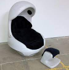 venture line egg chair with speakers
