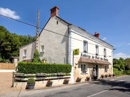 logis auberge du port des roches hôtel