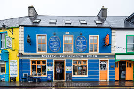 Picturesque Houses And Restaurants In Dingle Peninsula A
