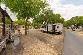 Welcome to our (tx) texas trails page! Rv Living In Dallas Fort Worth Sandy Lake Rv Resort