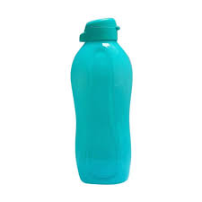 Berukuran jumbo 2 liter, supaya anda bisa menuang air minum lebih banyak ke dalam botol, pas untuk mencukupi asupan cairan dalam tubuh. Jual Tupperware Eco Bottle Botol Air Minum Blue 2 Liter Online April 2021 Blibli