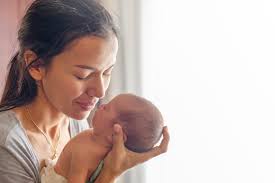 Other babies in the new growth begins at the same time as the old one begins falling out, and so the hair loss is hardly visible. How To Cope With Postpartum Hair Loss Baby Chick