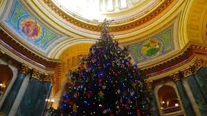 File 2015 Wisconsin State Capitol Christmas Tree Panoramio