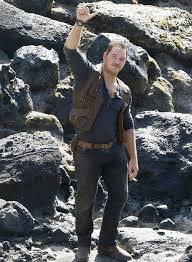The mission is a double cross: Chris Pratt Jurassic World Fallen Kingdom Leather Vest Leathercult