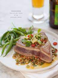 seared ahi tuna with asian avocado