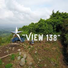 Tentunya wisata alam gunung menyuguhkan pemandangan alam dari ketinggian yang indah dan memanjakan mata. Wisata Gunung Klotok Kediri Tempat Wisata Indonesia