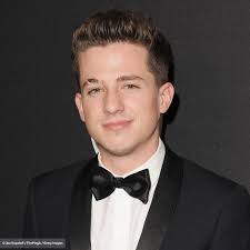 #is he dying in the studio with him rn ? Charlie Puth Telecharger Et Ecouter Les Albums